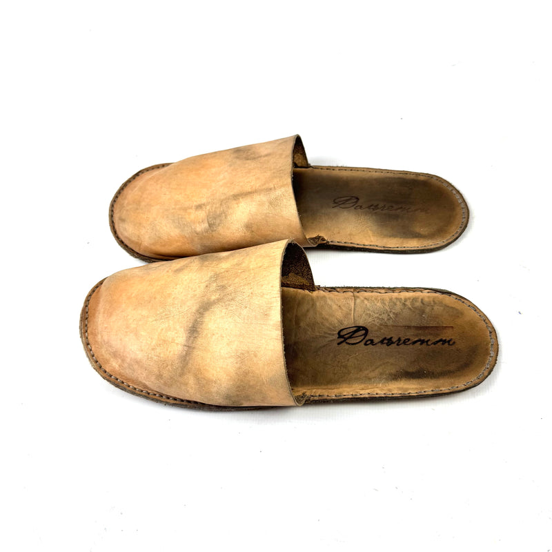 RAW AGED LEATHER SLEEPERS